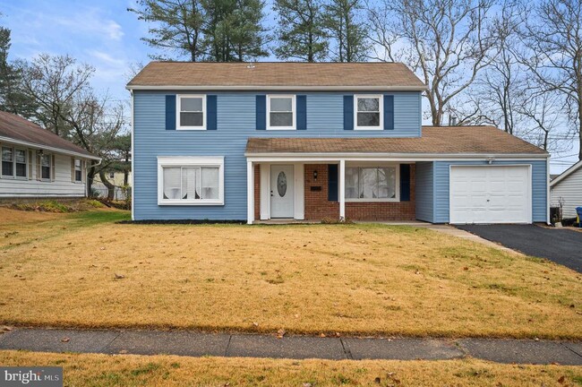 property at 16 Barrington Ln