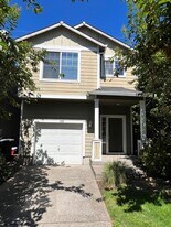 4353 SE Chelsea Ln in Hillsboro, OR - Building Photo