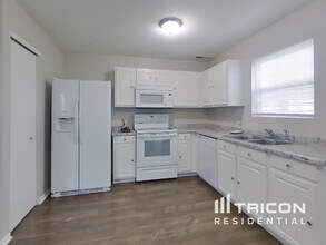 6409 Alonzo Dr in Indianapolis, IN - Building Photo - Building Photo