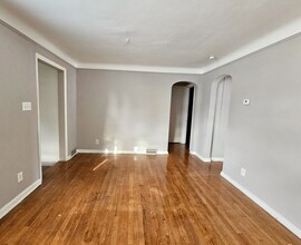 10326 Beaconsfield St in Detroit, MI - Building Photo - Building Photo