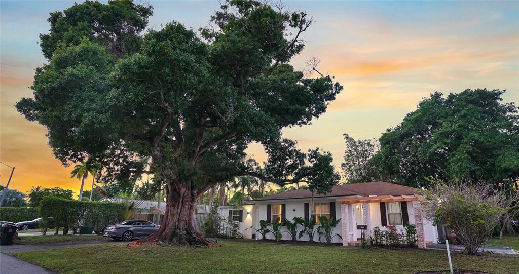 1645 NE 9th Ave, Unit 2 in Fort Lauderdale, FL - Foto de edificio