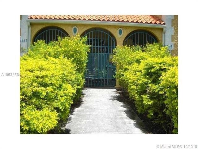 1255 Pennsylvania Ave-Unit -311 in Miami Beach, FL - Building Photo - Building Photo