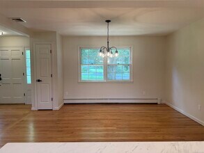 408 Hut Hill Rd in Bridgewater, CT - Building Photo - Building Photo