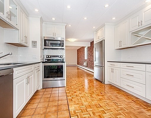 property at 31 Harris St
