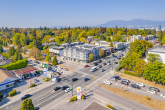 1015 W King Edward in Vancouver, BC - Building Photo - Building Photo