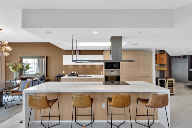 property at 17111 Biscayne Blvd