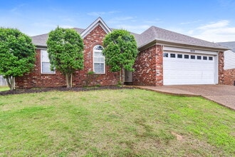 1402 Leery Cove in Cordova, TN - Building Photo - Building Photo