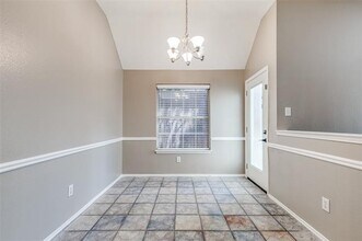 4232 Briarbend Rd in Dallas, TX - Building Photo - Building Photo