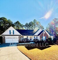 48 Commonwealth Ct in Cameron, NC - Building Photo