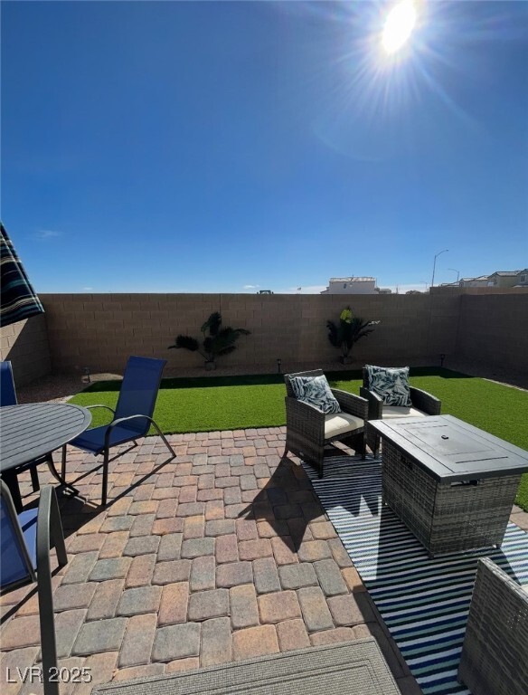 1219 Solemn Cactus Ave in North Las Vegas, NV - Building Photo - Building Photo