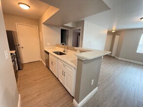 3038 Parkway Blvd in Kissimmee, FL - Building Photo - Building Photo