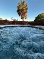 3411 Bay Breeze Dr in Seabrook, TX - Building Photo