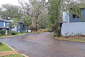 2949 Shamrock St N in Tallahassee, FL - Building Photo - Building Photo