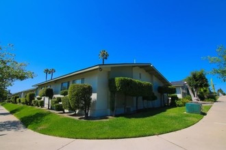 Tri-City Gardens in Oceanside, CA - Building Photo - Building Photo