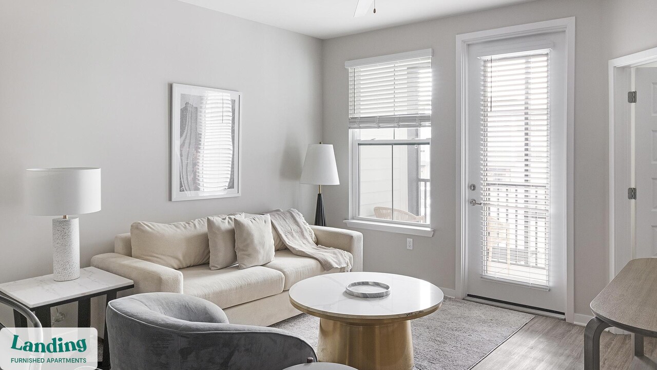 4902 Cosmos Cir in Wimauma, FL - Foto de edificio