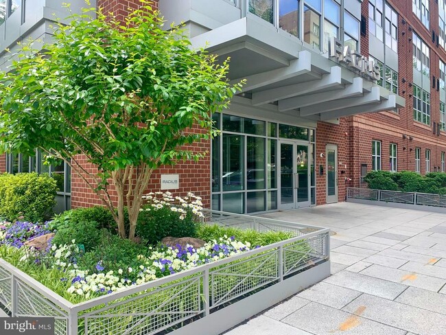 property at 1300 N St NW