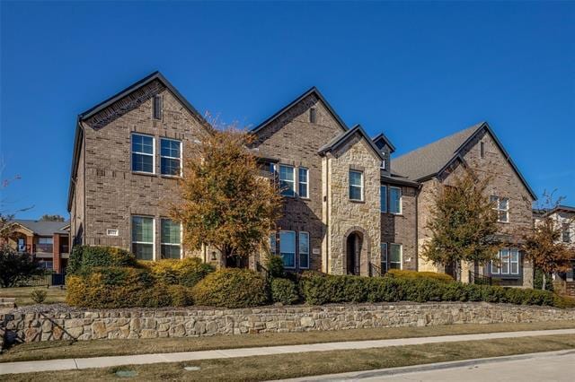 property at 3424 Zellwood Ln