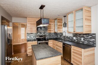 10010 Fountain Springs Ct in Indianapolis, IN - Building Photo - Building Photo