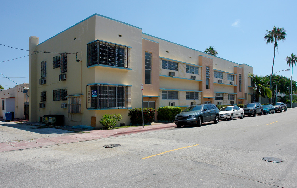 901 6th St in Miami Beach, FL - Foto de edificio