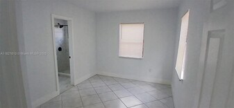 6332 Garfield St in Hollywood, FL - Building Photo