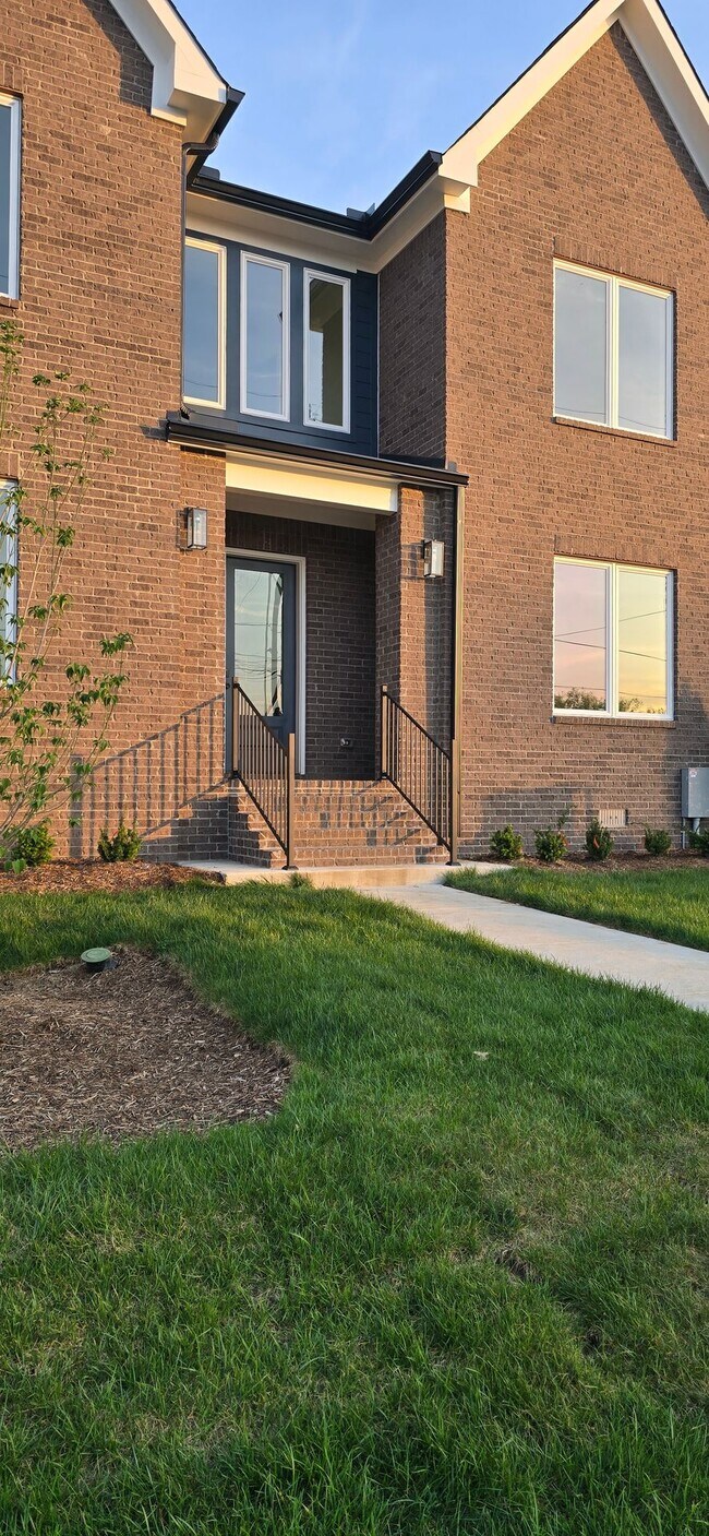 1303 Meharry Blvd in Nashville, TN - Building Photo - Building Photo