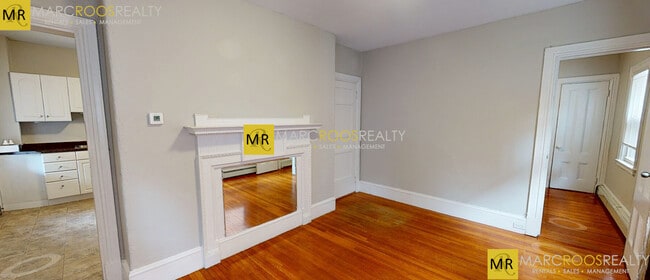 property at 39 Dana St