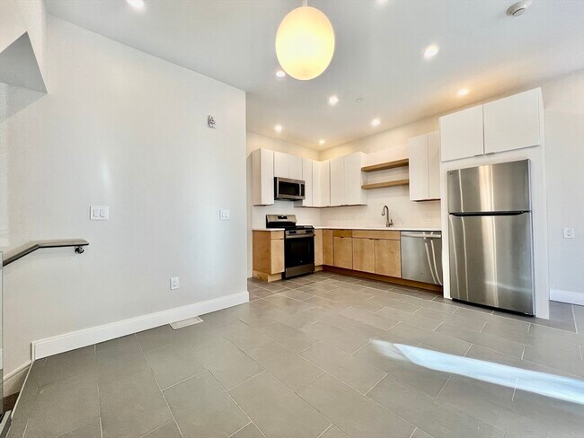 property at 1607 Tremont St