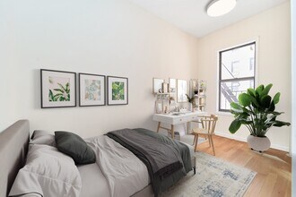 319 E 95th St-Unit -7 in New York, NY - Building Photo - Building Photo