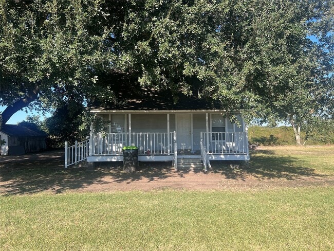 property at 515 Harrison Ln