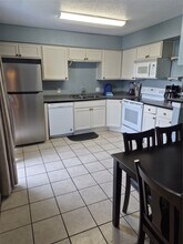 3506 Cove View Blvd in Galveston, TX - Building Photo - Building Photo