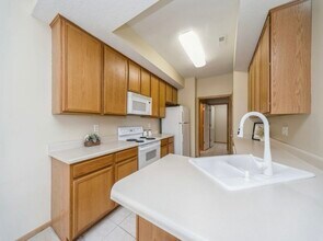 2208 NW Ashton Ln in Ankeny, IA - Building Photo - Building Photo