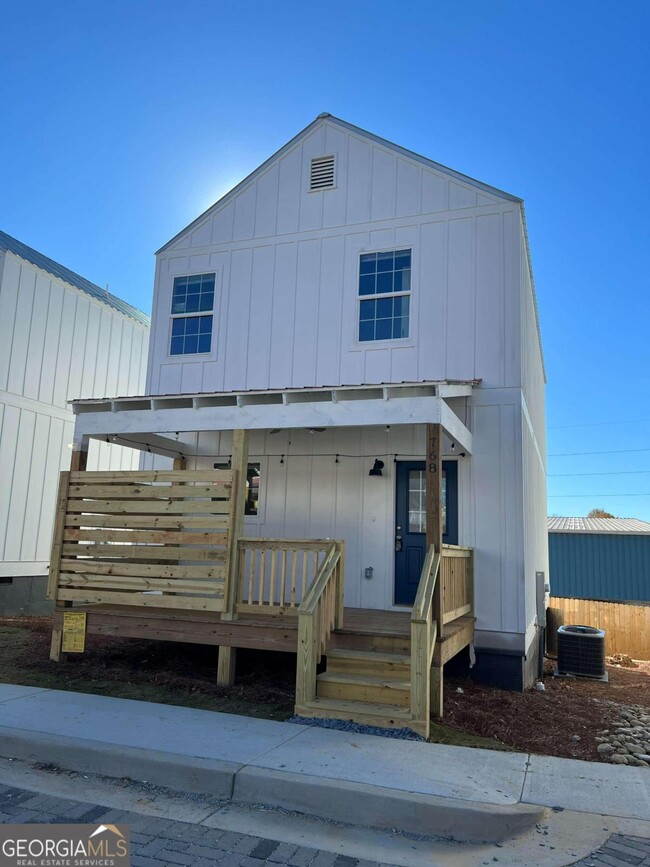 property at 782 Grove St