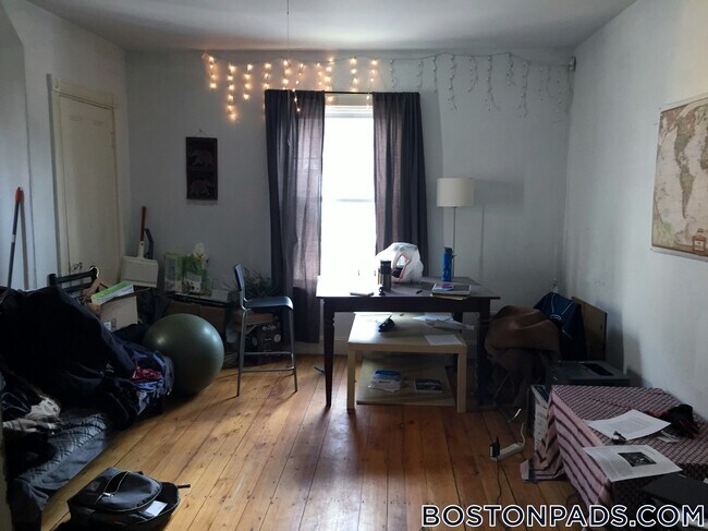 property at 17 Putnam Ave