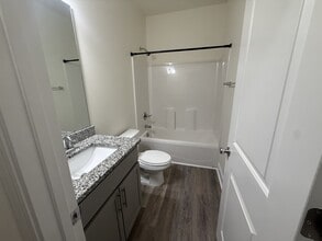 113 W Langdon Ave in Smithfield, NC - Building Photo - Building Photo