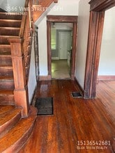3566 Vine St in Cincinnati, OH - Building Photo - Building Photo