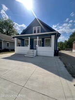 4010 Taylor Blvd in Louisville, KY - Building Photo