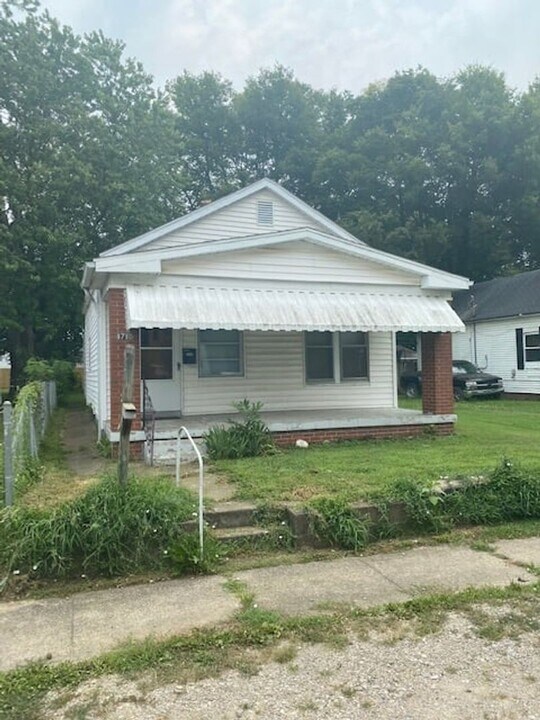 1710 S Kerth Ave in Evansville, IN - Building Photo