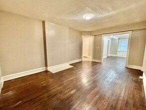 3532-3536 Troost Ave in Kansas City, MO - Foto de edificio - Building Photo