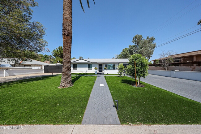 2929 N 27th St in Phoenix, AZ - Building Photo - Building Photo