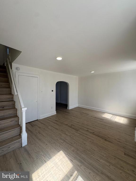 property at 2892 N Constitution Rd