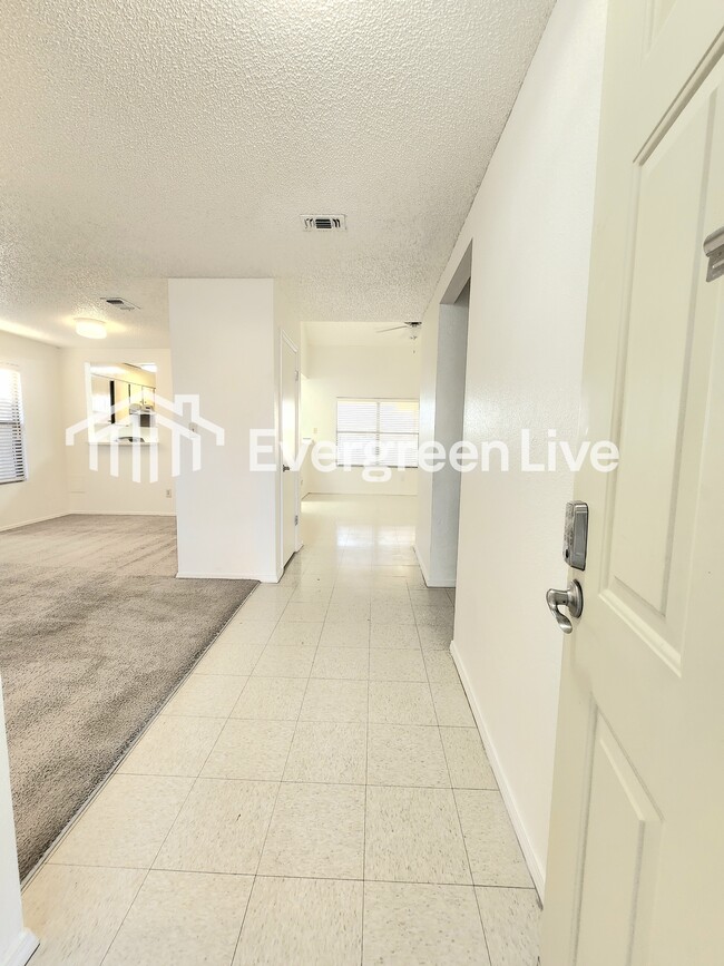 1303 San Felipe Ct in Portales, NM - Building Photo - Building Photo