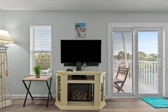 22 Moreno Point Rd in Destin, FL - Building Photo - Building Photo