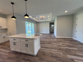 9243 Canna St in Port Charlotte, FL - Building Photo - Building Photo