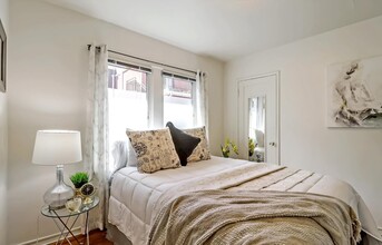 837-839 Cleveland Ave in Albany, CA - Foto de edificio - Interior Photo