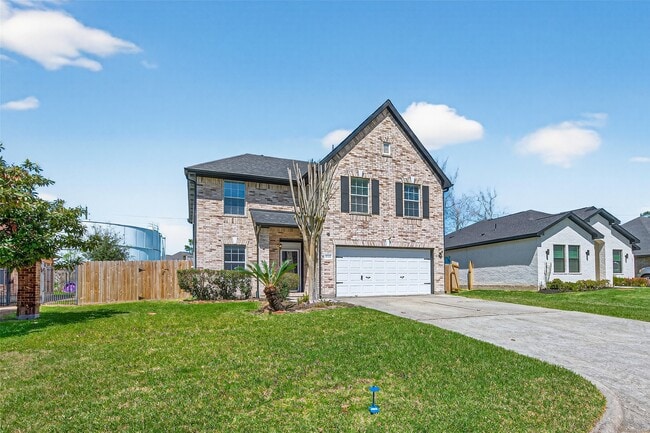 property at 19215 Hikers Trail Dr