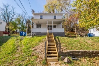 228 Evaline St in Pittsburgh, PA - Building Photo - Building Photo