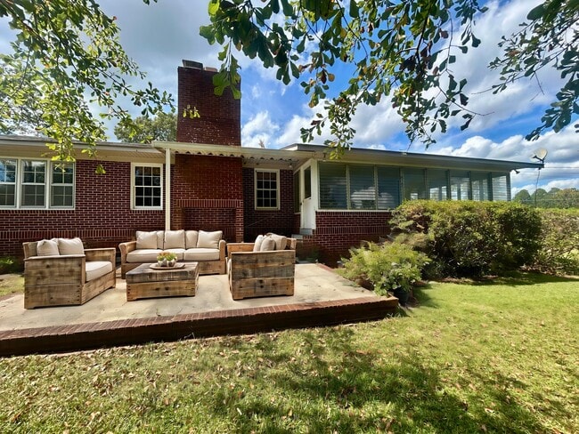 104 Peg-Wen Blvd in Statesboro, GA - Building Photo - Building Photo