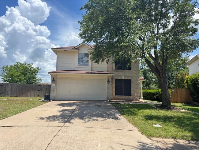 1501 Van Horn Dr in Round Rock, TX - Building Photo - Building Photo