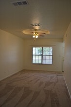 913 Daisy Dr in Harker Heights, TX - Building Photo - Building Photo