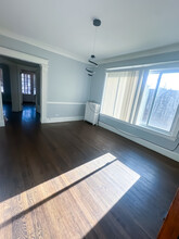 8004 S May St in Chicago, IL - Building Photo - Building Photo